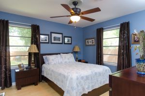 1st Bedroom1.jpg